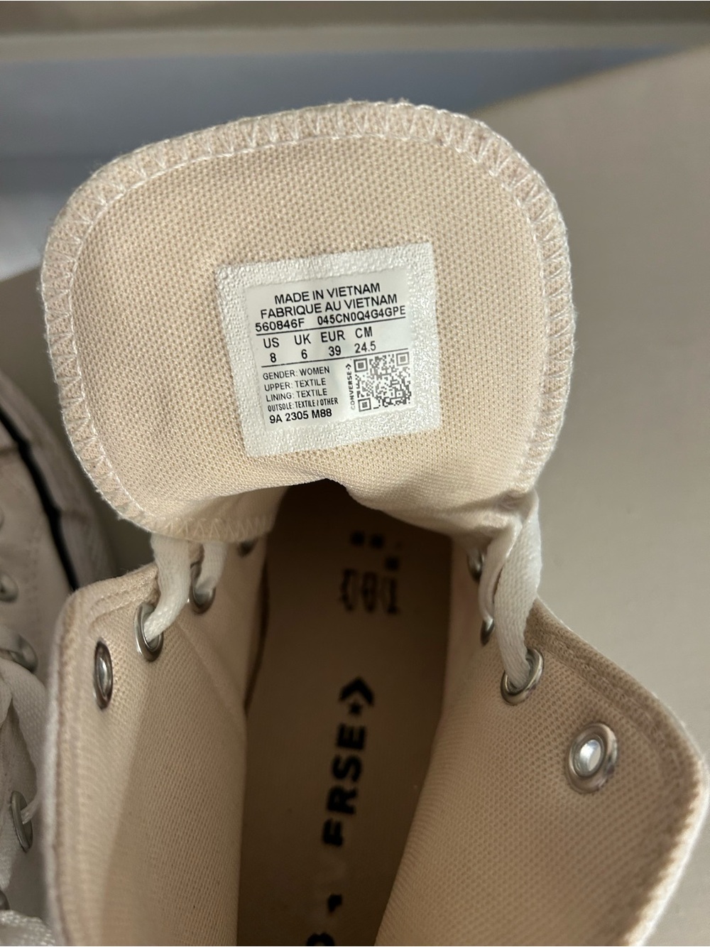 Converse White High Top Chuck Taylor All Star Sneakers - Picture 4 of 11